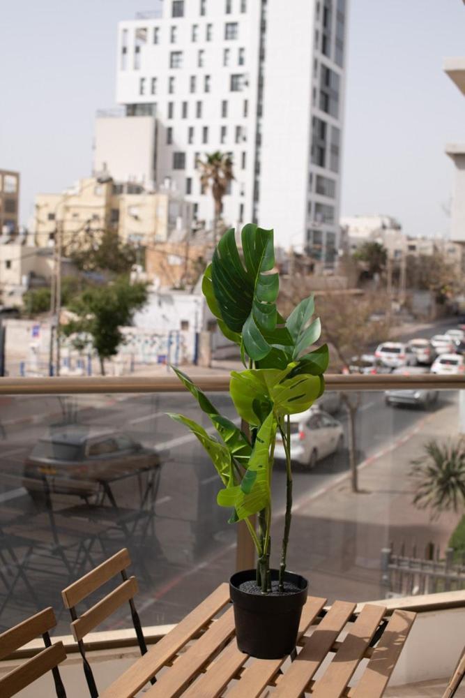 Apartment Sublet Tlv 270 *