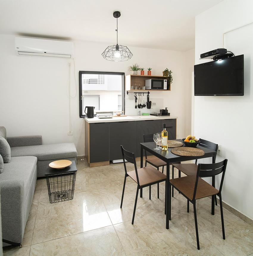 Sublet Tlv 270 Apartment *