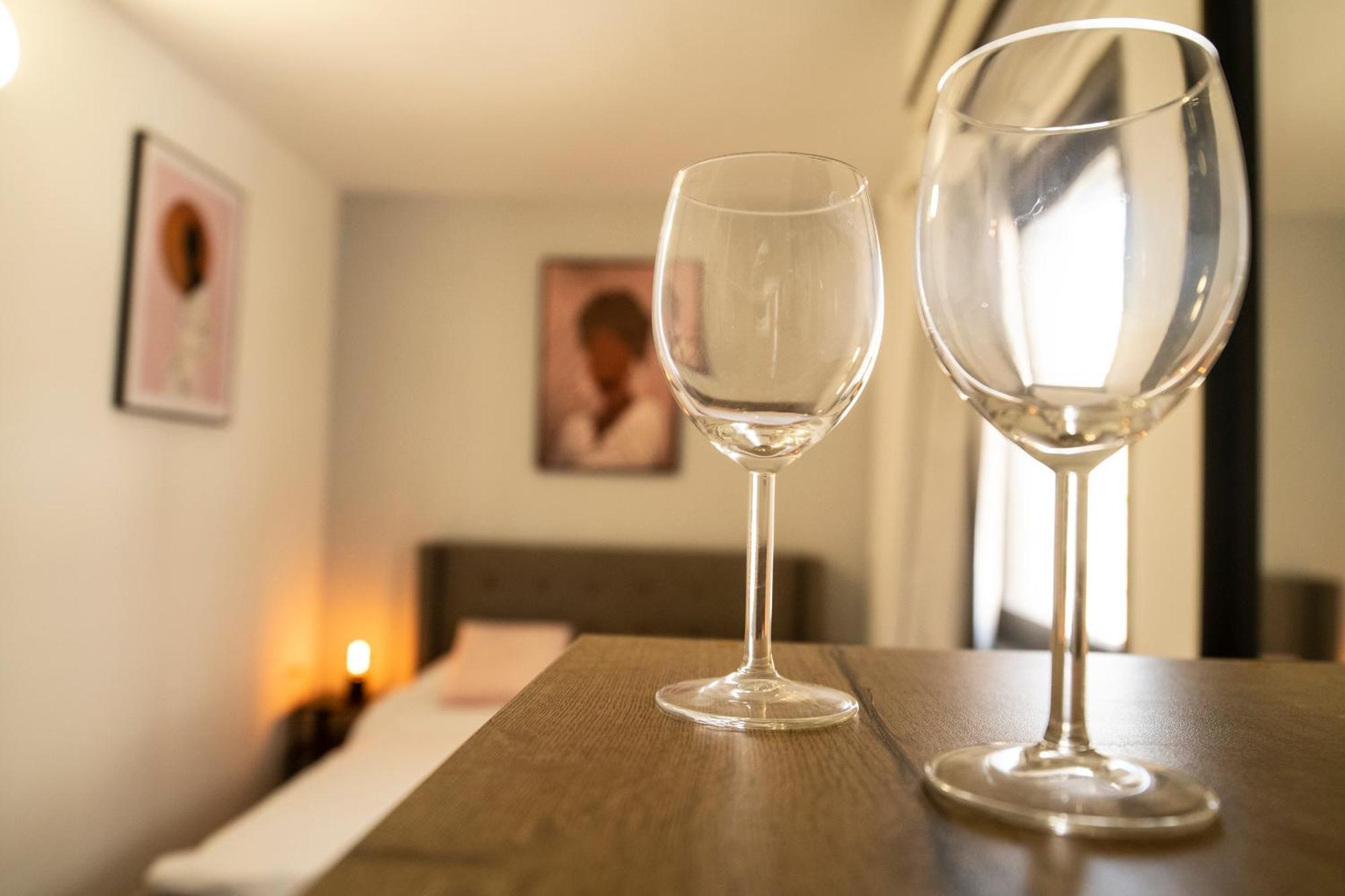 Apartment Sublet Tlv 270 *